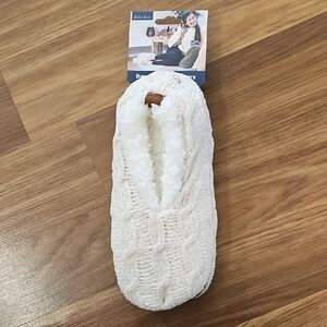 Cozy Knit Women's Slippers - Cream